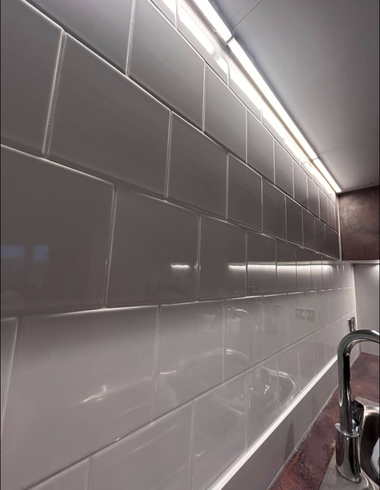 Grey metro kitchen splashback 2