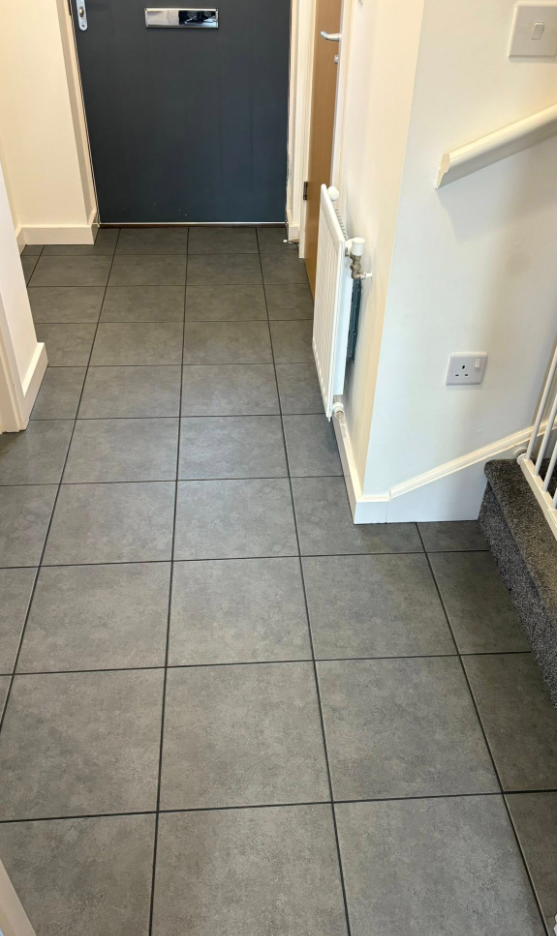 Hallway floor tiling After