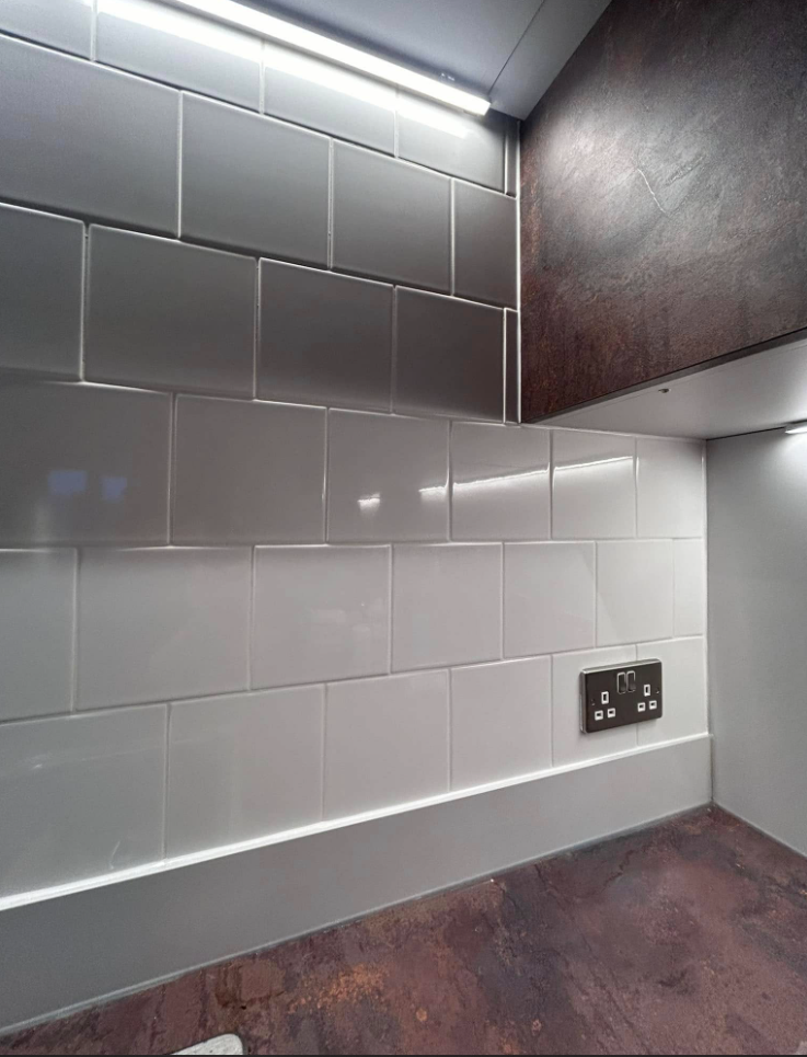 Grey metro kitchen splashback 4