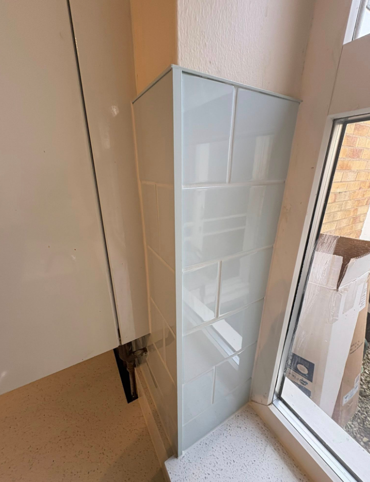 Kitchen refresh & splashback tiling 1