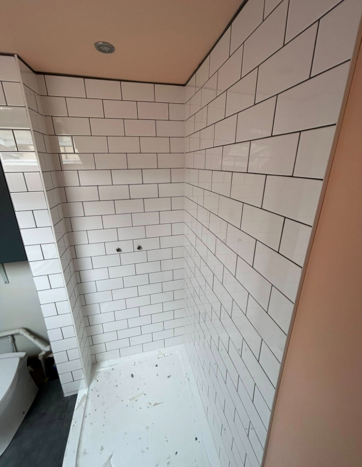 Bathroom subway tiling & shower enclosure 2